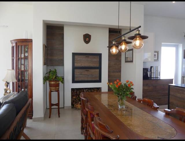 3 BEDROOM HOUSE FOR SALE IN LAMPIESBAAI